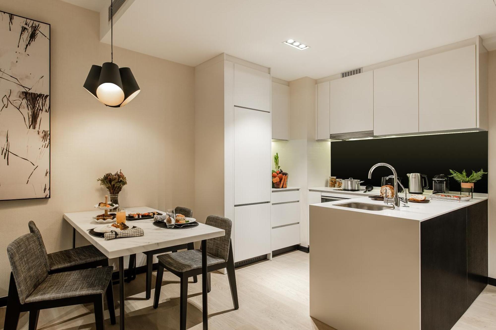 Готель Ascott Star Klcc Куала-Лумпур Екстер'єр фото A kitchen in a typical apartment