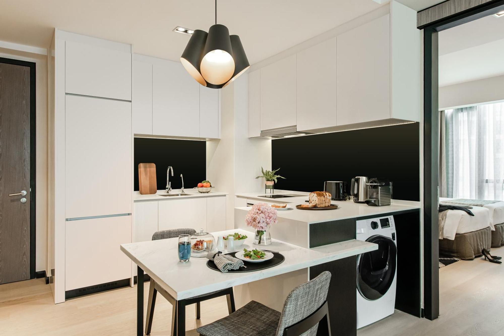 Готель Ascott Star Klcc Куала-Лумпур Екстер'єр фото A kitchen in a serviced apartment in Hong Kong
