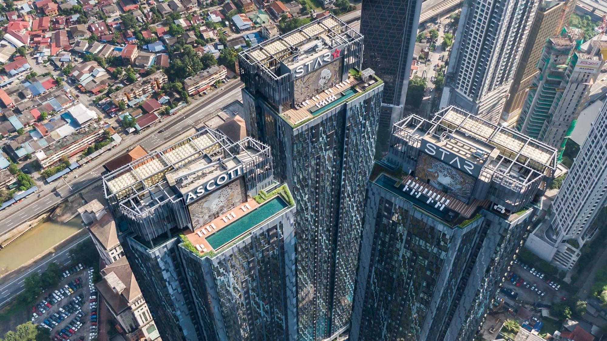 Готель Ascott Star Klcc Куала-Лумпур Екстер'єр фото Aerial view of the complex